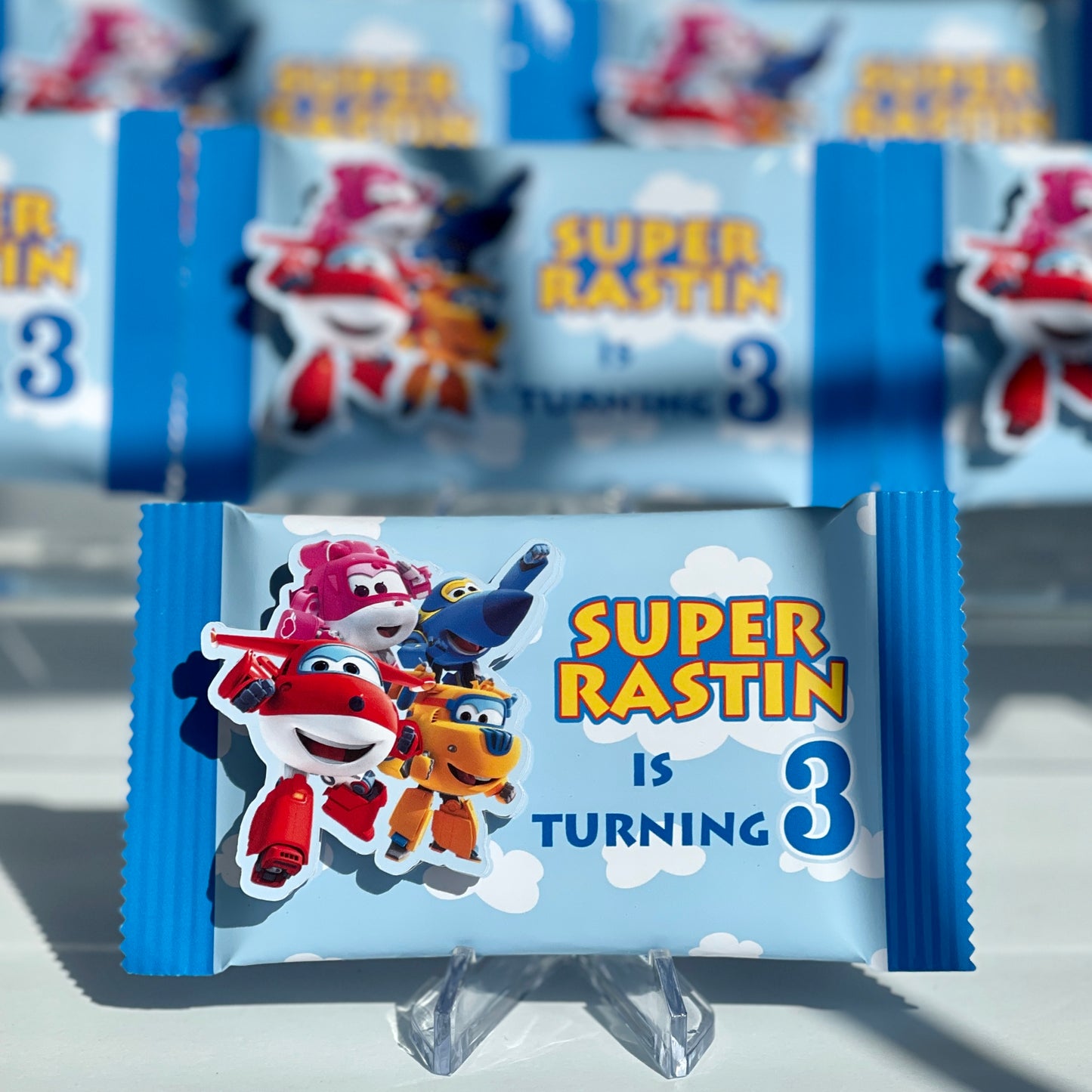 Super Wings Kitkat
