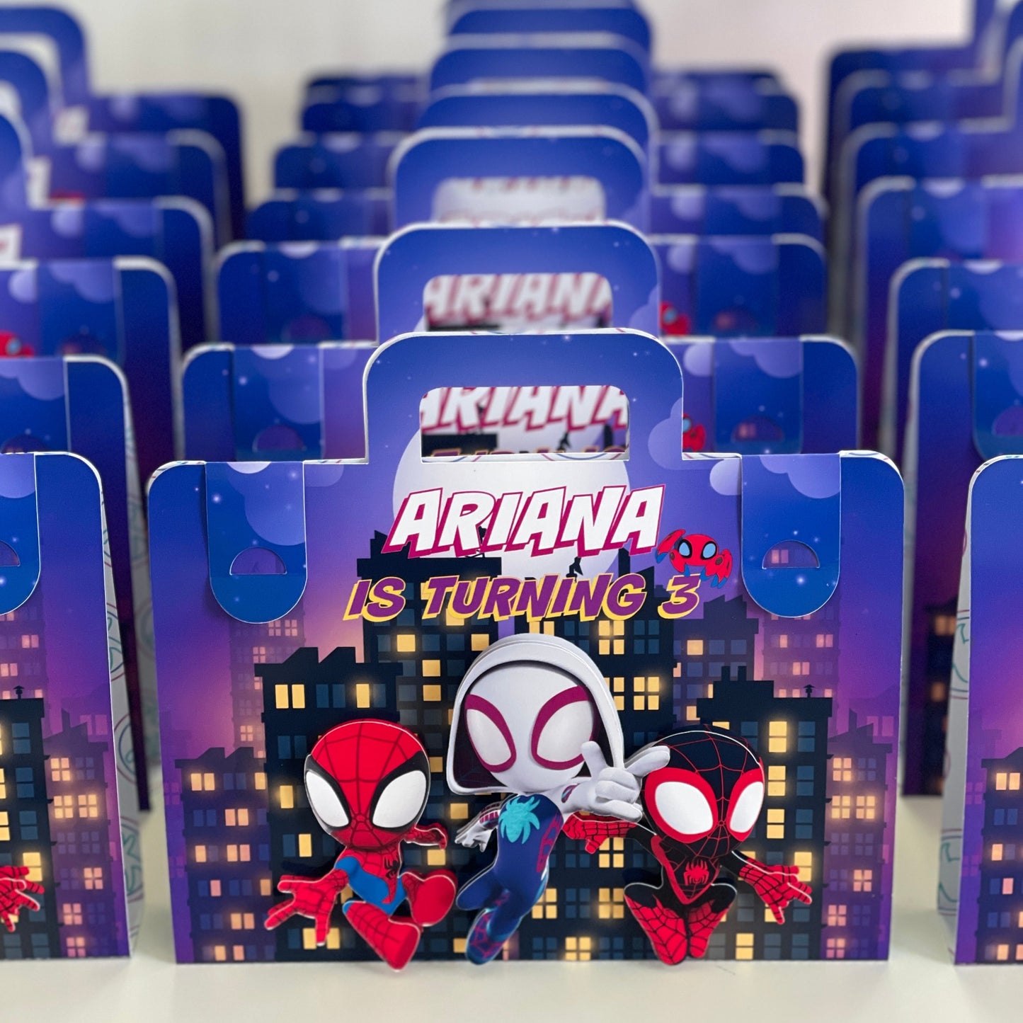 Spidey colouring suitcase