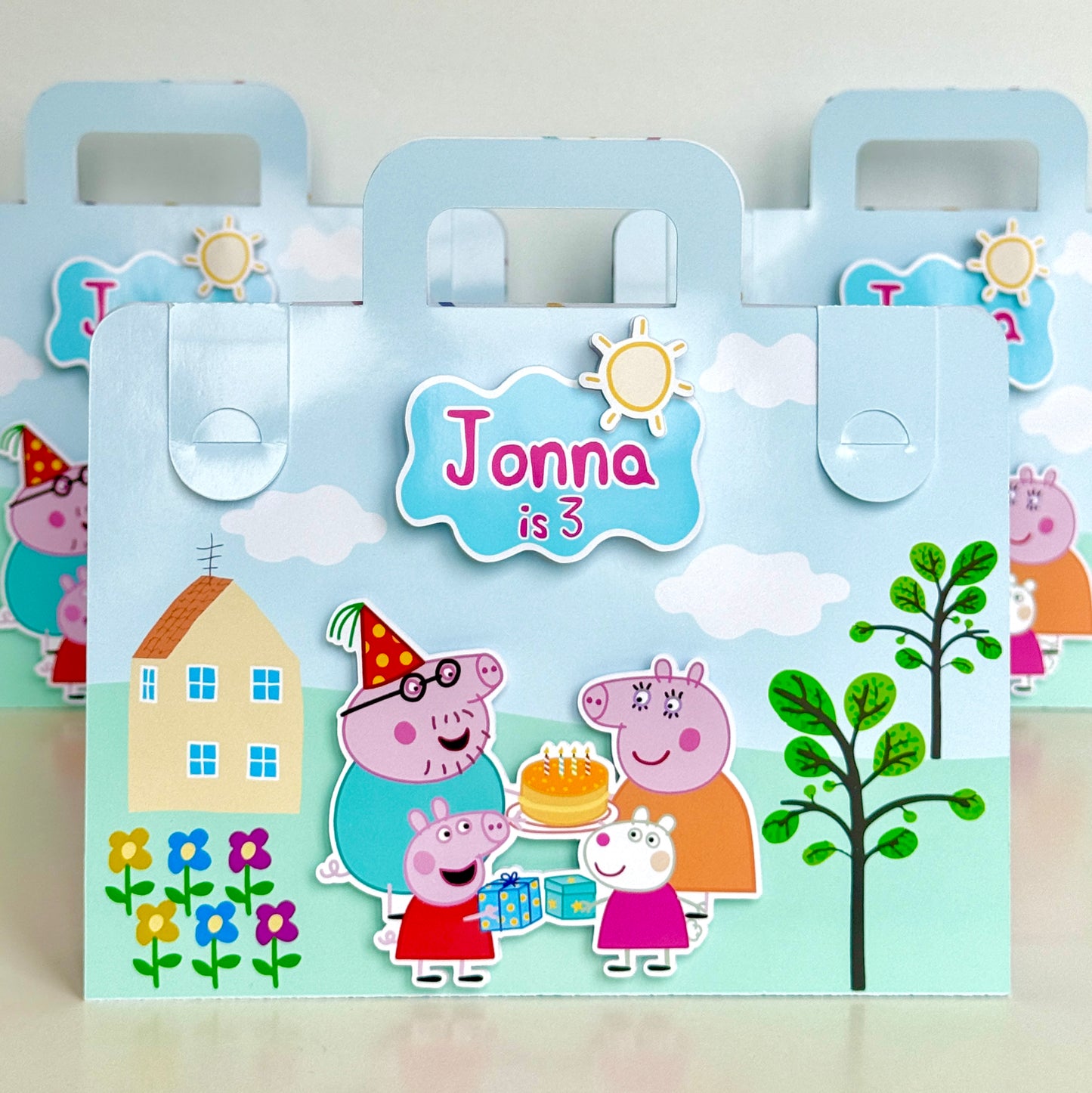Peppa Pig colouring suitcase