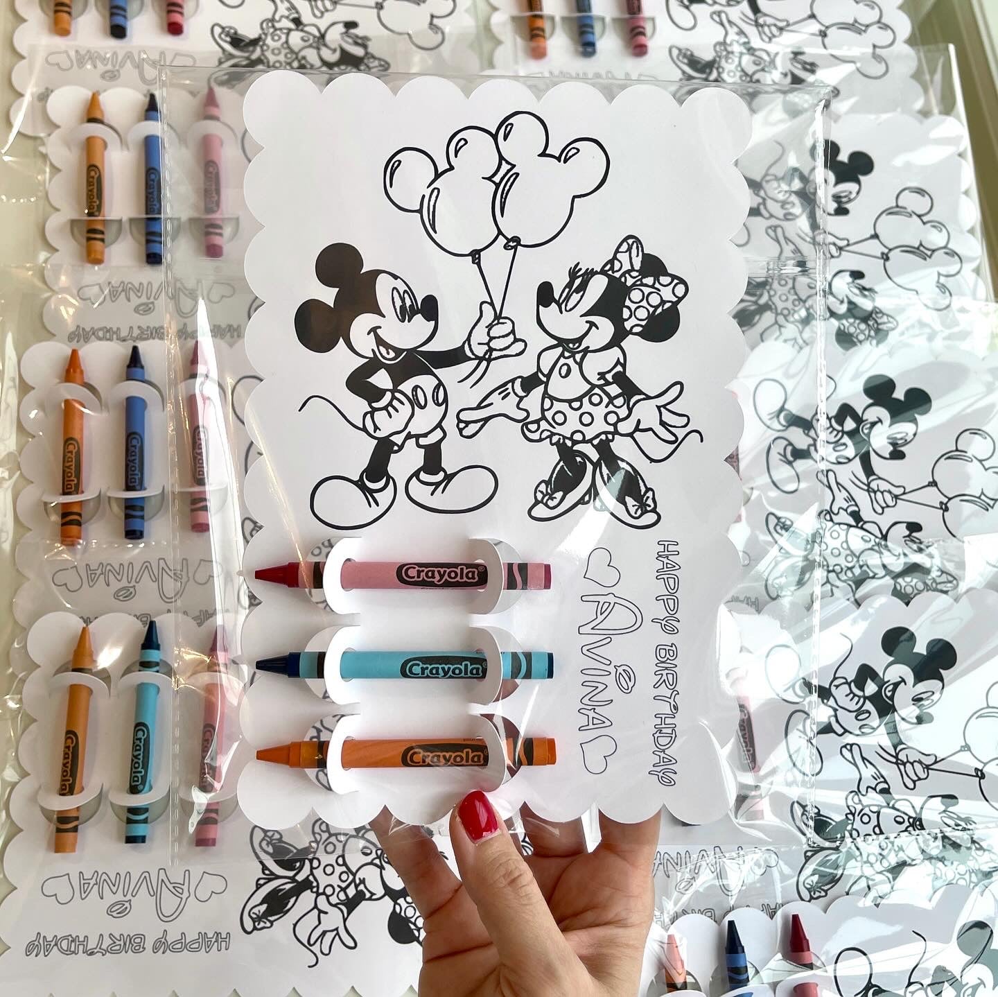 Mickey & Minnie Mouse Colouring Page