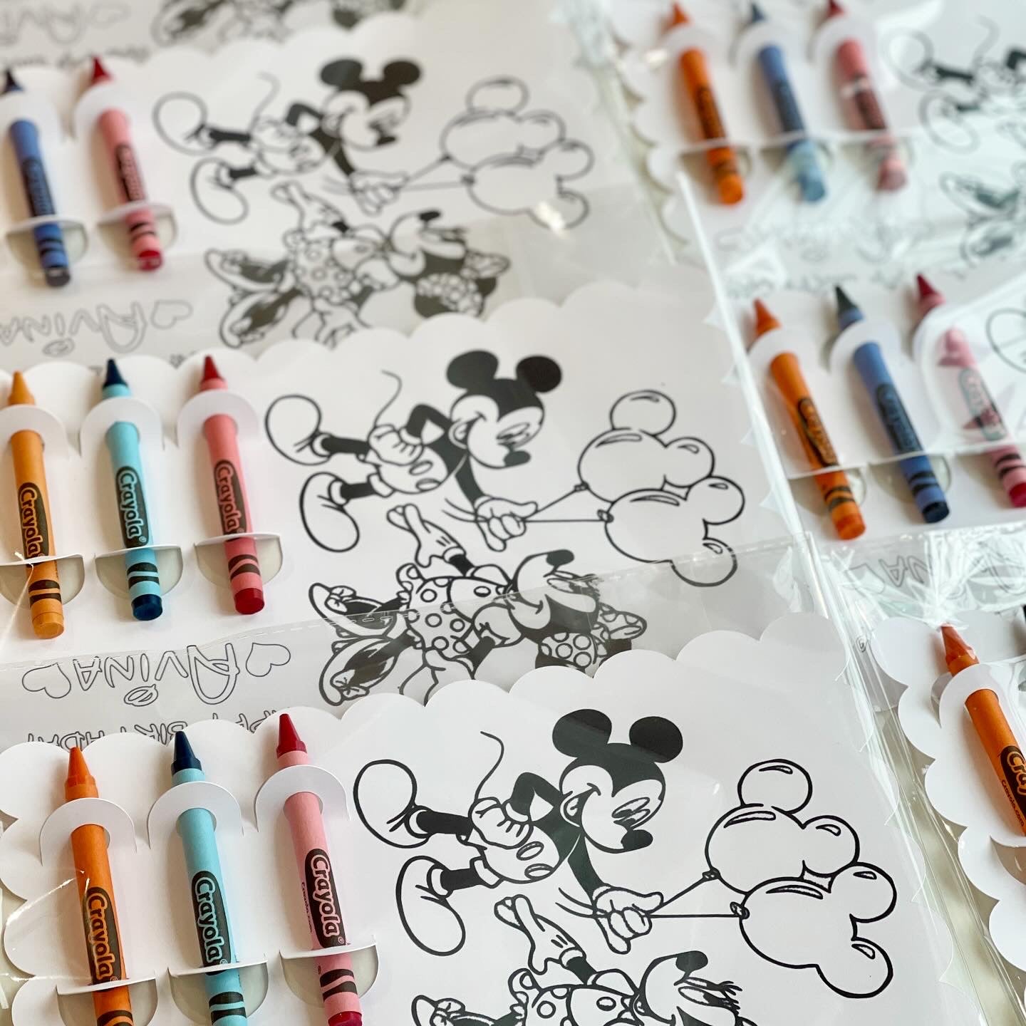 Mickey & Minnie Mouse Colouring Page