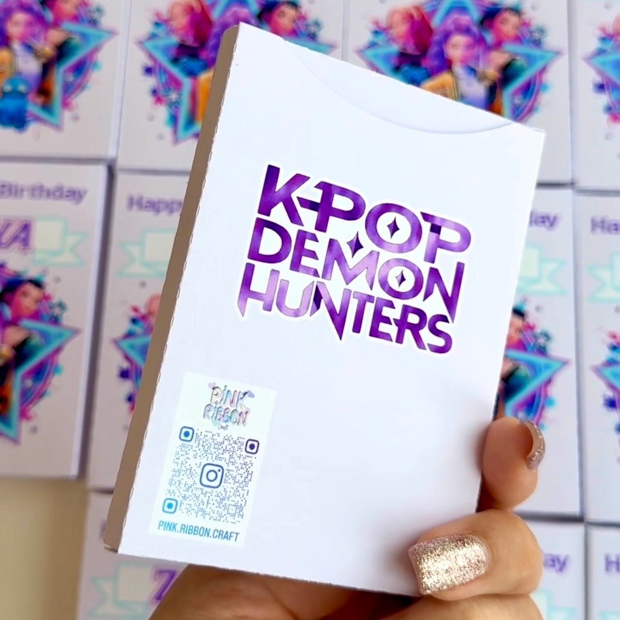 Kpop Kitkat Box