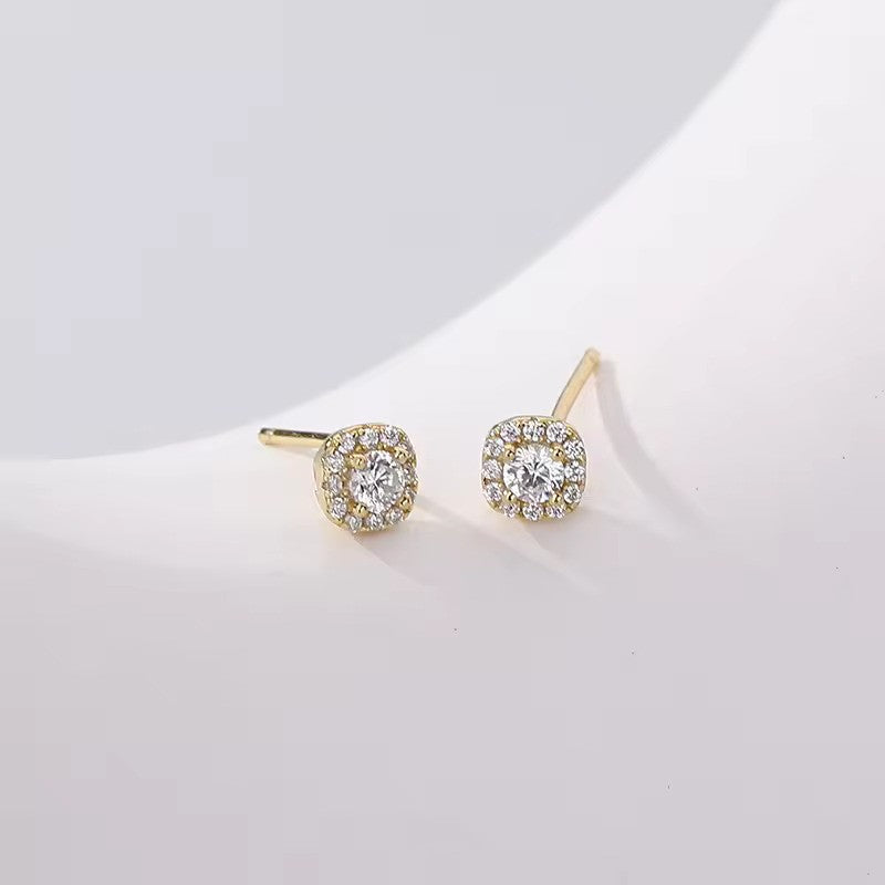 Diamond stud earrings