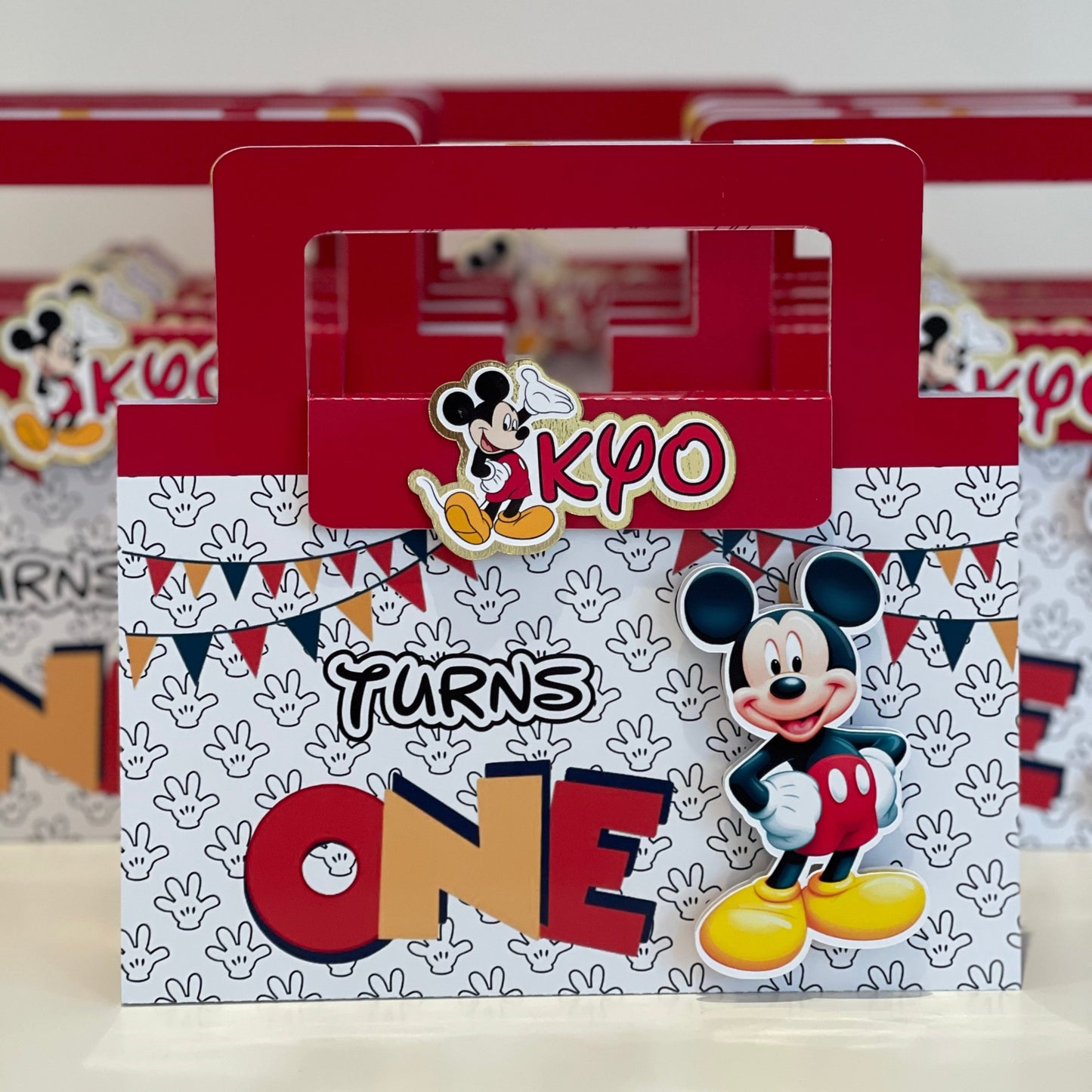 Mickey Mouse colouring suitcase & stickers