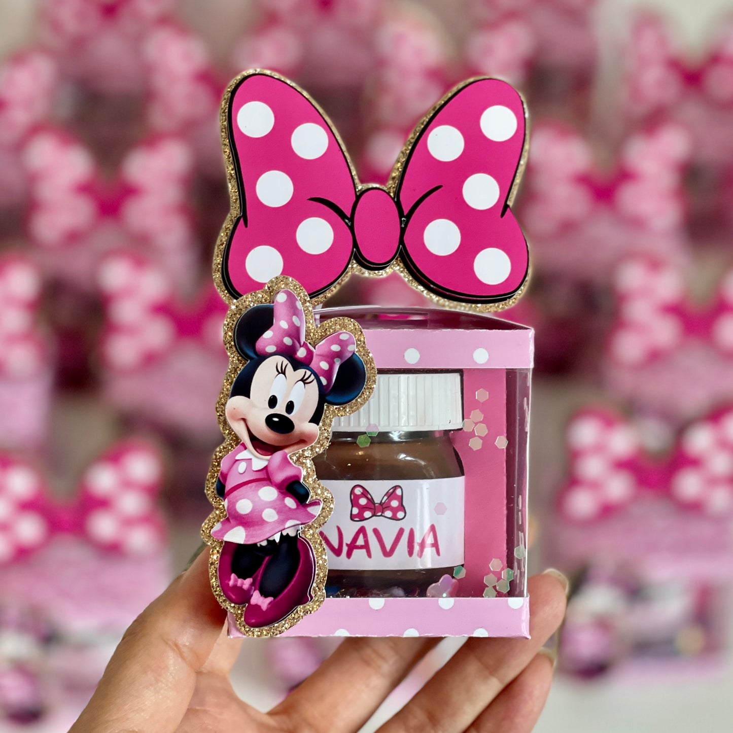 Minnie Mouse Nutella shaker box Pink 2