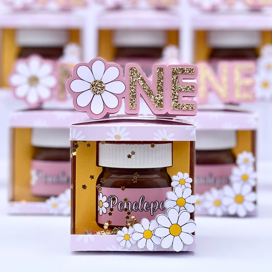 Daisy Nutella shaker box