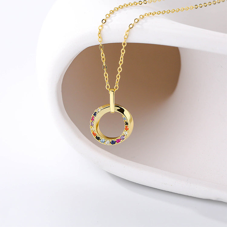 Round Zircon Pendant Necklace